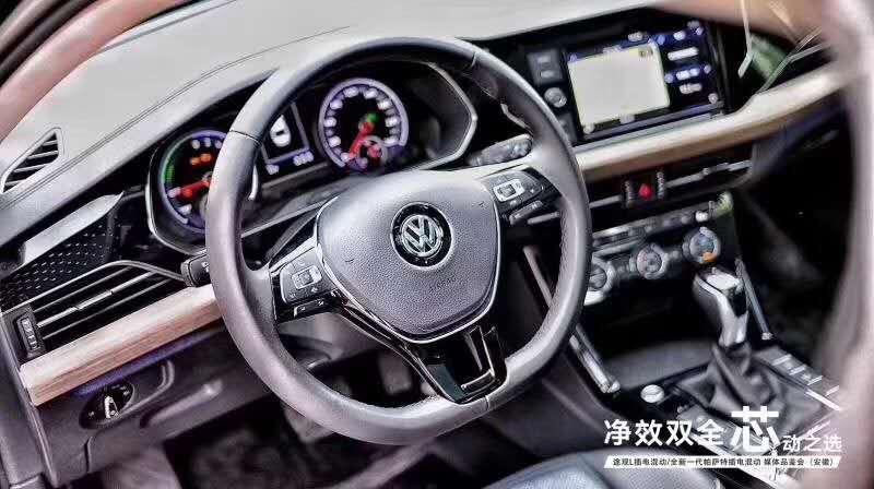 途观L和帕萨特油耗对比(帕萨特和迈腾油耗对比)  第1张