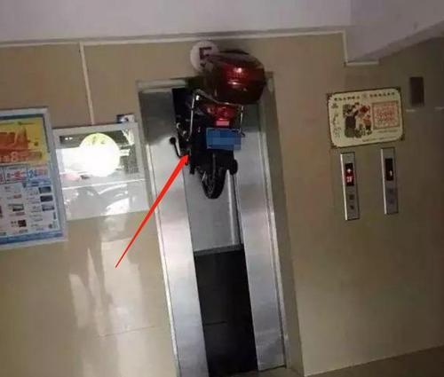 为什么电动车进电梯会着火(为什么电动车一进电梯容易着火
)  第4张