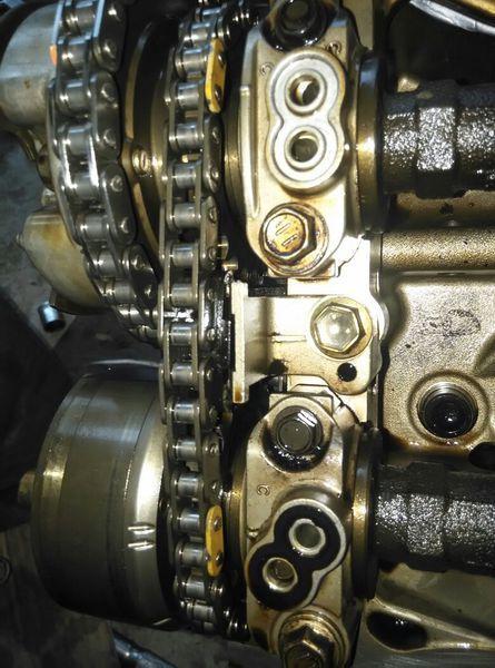 锐志2.5v6发动机寿命(丰田2.0发动机正时是皮带还是链条
)  第3张