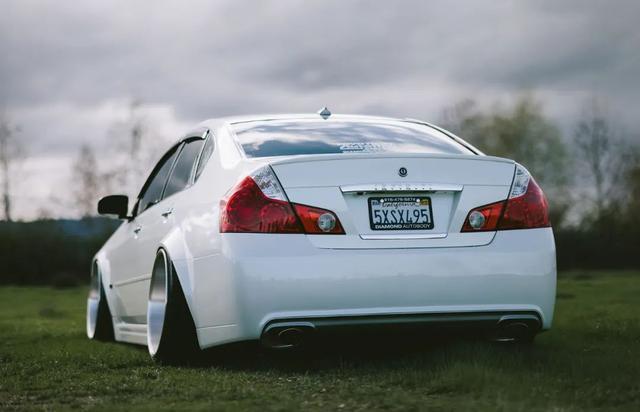 车知识：英菲尼迪m35是什么级别的？英菲尼迪m35二手车怎么样
  第4张