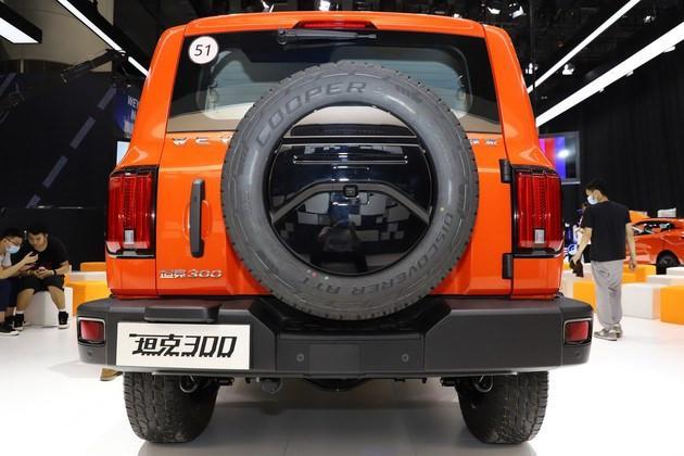 了解汽车：坦克300车身尺寸多大？坦克300车身尺寸有些短
  第2张