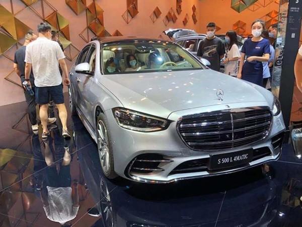 车知识：2021款奔驰s级车身长度多长(图)  第3张