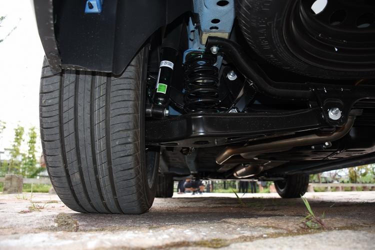 了解汽车：捷途x70是独立悬架吗(图)  第4张