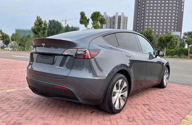 关于汽车:特斯拉model y车身尺寸多大(图) 第4张