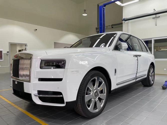 了解汽车:库里南车身尺寸多大(图) 第2张