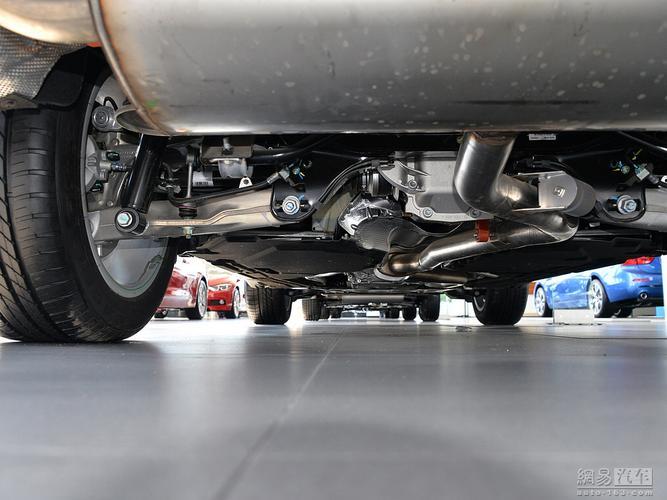 汽车有关：宝马x5用了什么悬架(图)  第2张