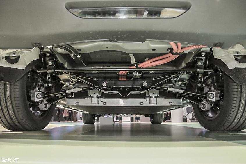 有用:比亚迪宋max前后都是独立悬架吗(图) 第5张