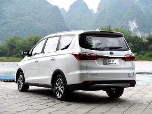 汽车疑问:长安凌轩轴距多长(图) 第3张