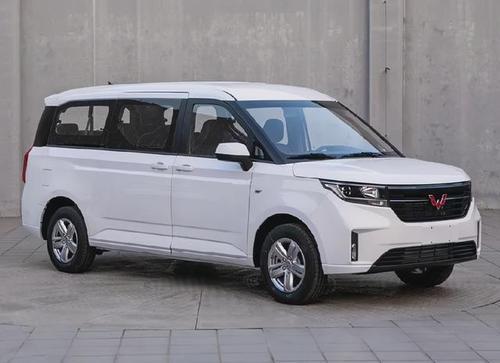解答汽车：五菱宏光plus是什么级别的mpv(图)  第2张