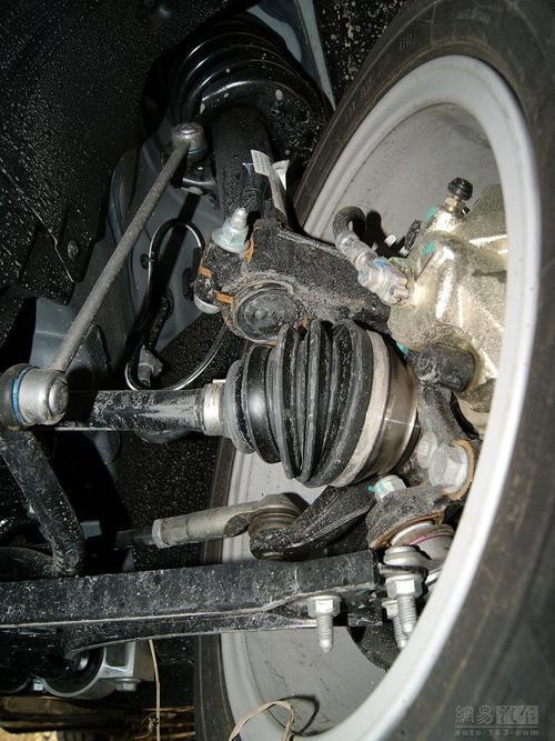 分享：高尔夫8标配独立悬架吗(图)  第5张