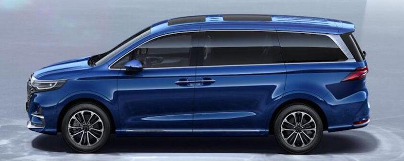 车友:荣威imax8是什么级别的mpv(图) 第1张