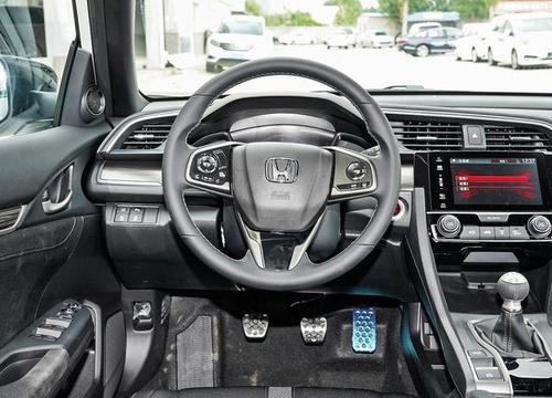 汽车有用:思域两厢版有手动挡吗(图) 第5张