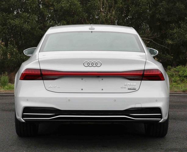 了解汽车：奥迪s7是双涡轮的吗(图)  第5张
