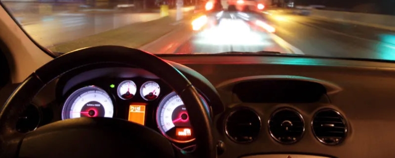 穿凉鞋开车怎么处罚(违章违法行为的处理时间限制)