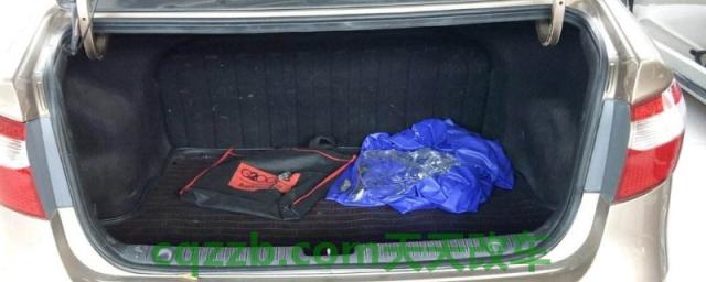 后备箱进水了对车子要不要紧(后备箱进水还可以用吗)