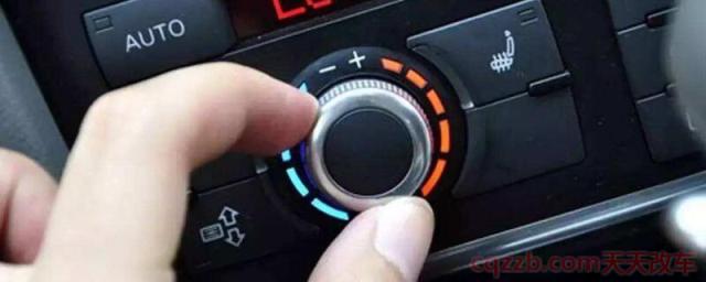 请问车里面的空调怎么开(汽车空调的作用)  第1张