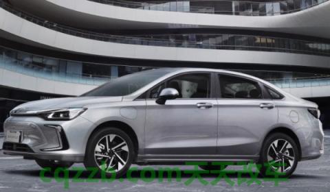 车标一个c一个反c是什么车(北京EU7的车身尺寸数据是什么)  第3张