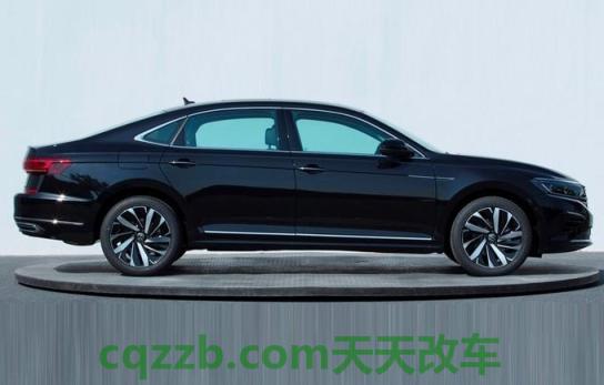 汽车知识：大众帕萨特2019款330豪华版多少钱 大众帕萨特将在2020年重新设计  第2张