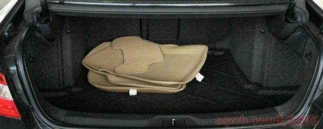 昊锐后备箱隐藏开关(斯柯达昊锐现在还有出售吗)  第1张