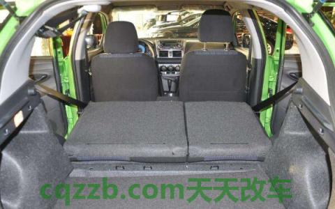 丰田YARiSL致炫后备箱尺寸大小(YARiSL致炫储物空间)  第2张