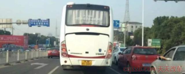 大车挡住看不到红绿灯闯红灯了怎么办？(车辆闯红灯如何处罚)  第1张