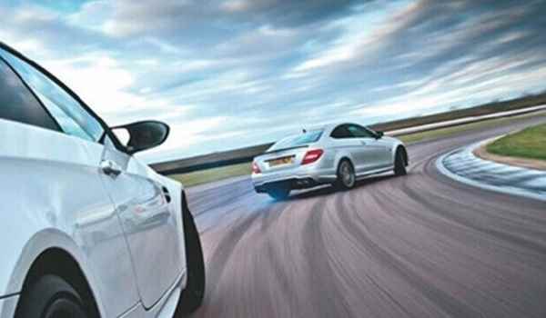 车过水坑后打不着火(车辆涉水后怎么办)  第3张