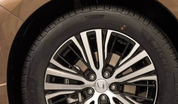 解密一下：轮胎正常跑多少公里更换(车辆轮胎使用的注意事项)  第2张