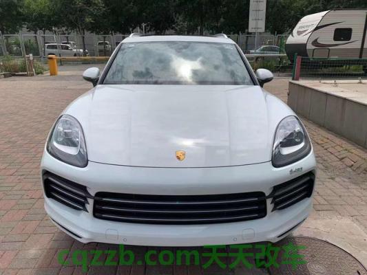 汽车知识：保时捷向卡宴系列推出插电式混合动力车 保时捷为纯粹主义者准备新款911 GT3  第2张