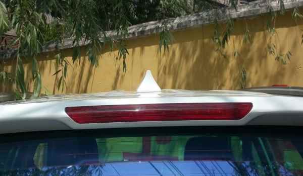 车顶的天线可以不要吗(机动车辆顶部天线可以怎样改装)  第2张