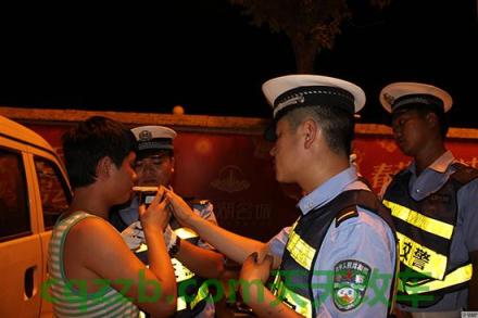 简单说说：醉酒驾驶的危害_交通业务办理  第2张