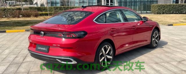 看一下：宝马x1油底壳是金属还是塑料(宝马X1油底壳损坏怎么办)  第1张