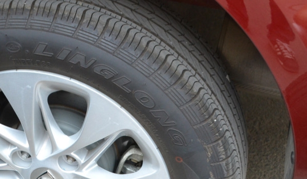 235/55 r18代表什么意思(轮胎更换的注意事项)  第3张