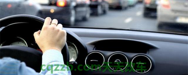 车子挂p档4个小时没熄火()