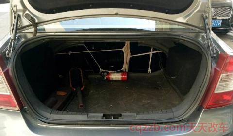 后备箱的灯可以关闭吗(后备箱灯可以长亮吗) 第3张