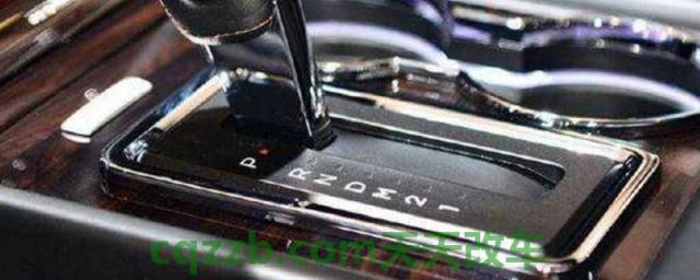 自动挡m+-是什么意思(什么时候使用手动挡模式)