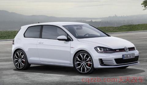 大众高尔夫车钥匙换电池怎么打开它(高尔夫的生产厂商)  第3张