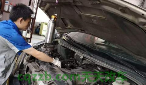 油里面进水了怎么办(怎样避免汽油中出现水分)  第2张