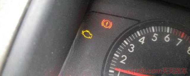 发动机故障灯亮了,重启后又灭了(车辆故障灯亮起有熄灭可以行驶吗)