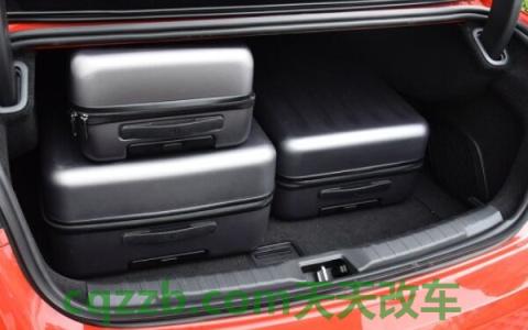 领克03后备箱尺寸大小(领克03配置)  第2张