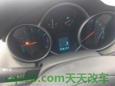 车知识：行驶中方向盘突然锁死然后正常 杭州车牌如何转让