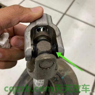 了解汽车：汽车变速箱坏了之前有什么征兆 汽车玻璃划痕修复小窍门