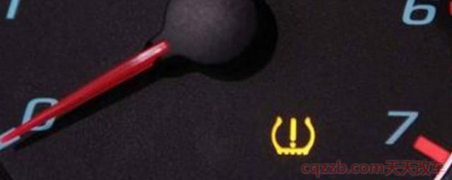 汽车仪表盘黄色感叹号(车辆胎压多少正常)