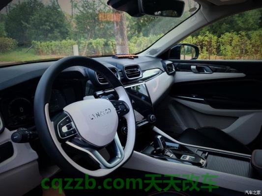 了解汽车：领克02的1.5T劲Pro版和耀Pro版怎么样? 领克02和名爵HS内饰哪个高档？