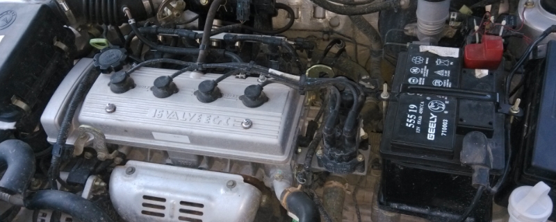 发动机进水打火了会出现怎样的情况(发动机涉水险怎么购买)  第1张