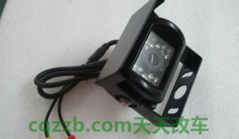 倒车影像有一层白雾看不清(除倒车影像外车辆还有哪些安全设施)  第2张