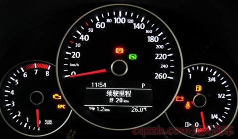 大众车黄灯里面一个叹号亮了(车辆仪表盘出现故障灯怎么办)  第2张