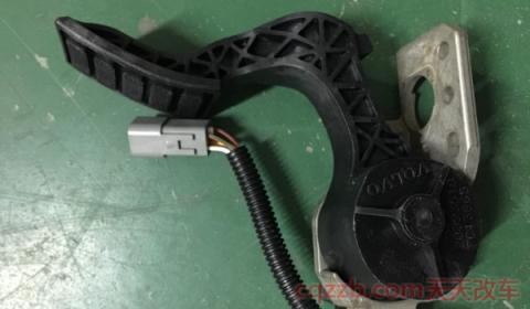 踩油门呜呜响像风吹(车辆油门主要的作用)  第3张