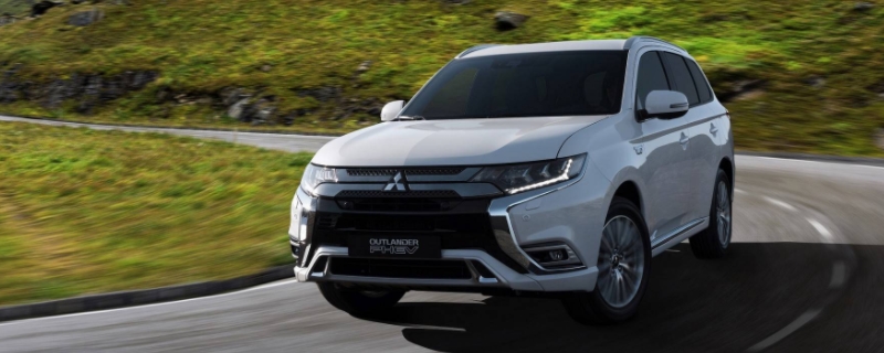 三菱欧蓝德停产了吗(三菱欧蓝德的车身尺寸数据是什么)  第1张