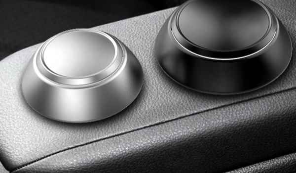 香水放在车里会爆炸吗(车辆香水使用注意事项)  第2张