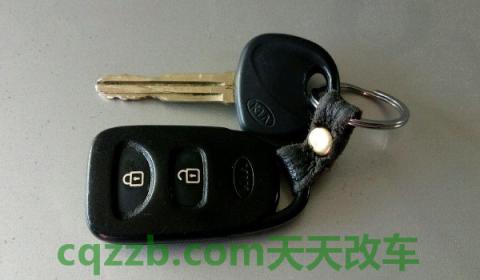 汽车钥匙换电池后按键灯不亮(汽车遥控器钥匙电池可以使用多久)  第3张